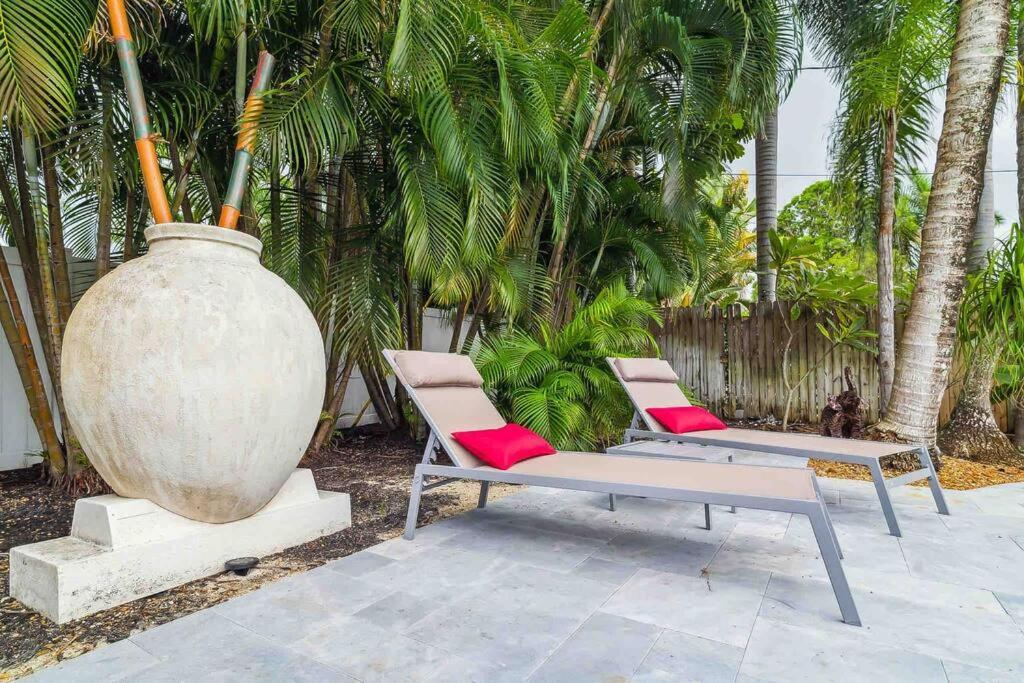 Private Oasis With Pool Near Beaches, Dining & Las Olas Форт-Лодердейл Екстер'єр фото